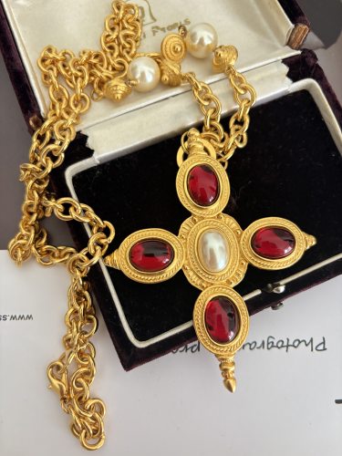 vintage中古marvella十字架红果冻琉璃毛衣项链