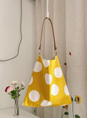 黄色大波点简约ins日系小众腋下单肩女包复古皮带通勤包 ◆liinle