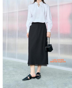 加微发图订金代购 村 国内专柜正品 25秋新款 半裙S3222671 春