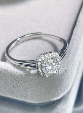 s925纯银手饰欧美风莫桑石方包结婚戒指爆闪亮女爆款活口开口指环