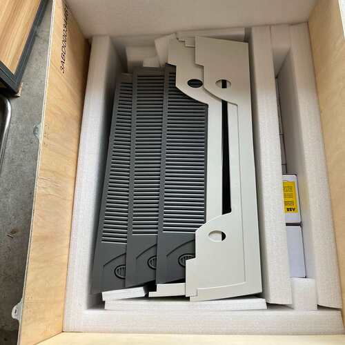 议价ACS510。ACS550外壳，，R6尺寸，75可维修