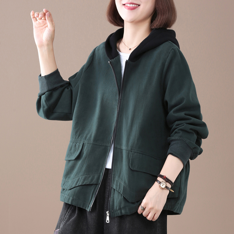 孔雀飞飞2023秋季连帽外套