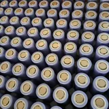 Совершенно новый подлинный литиевый аккумулятор Yiwei 40P 21700 10C, 4000 мАч, продукт