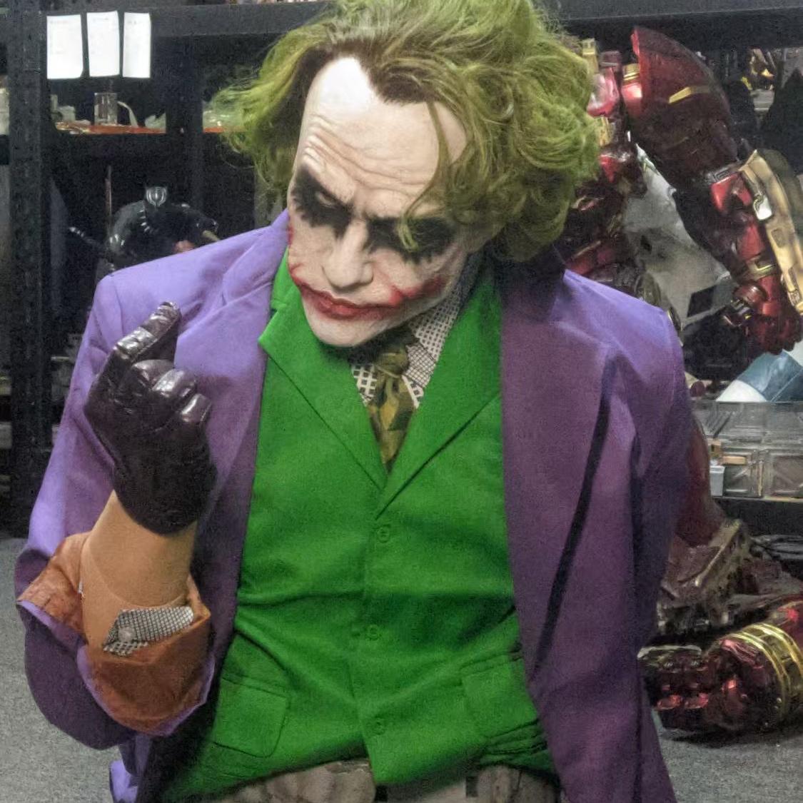 1/1小丑半身像小丑雕像服装