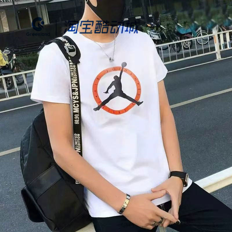 耐克透气复古男子运动短袖T恤