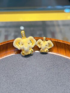 足金9995D镶钻毛绒小象吊坠黄金吊坠送女友情人节生日礼物 千夕