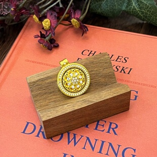 千夕 情人节生日礼物送女友 足金999转动莲花罗盘吊坠黄金吊坠女款