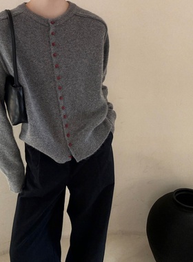 2068【一排扣纯色长袖开衫】秋季新款女士针织衫宽松外穿毛衣爆