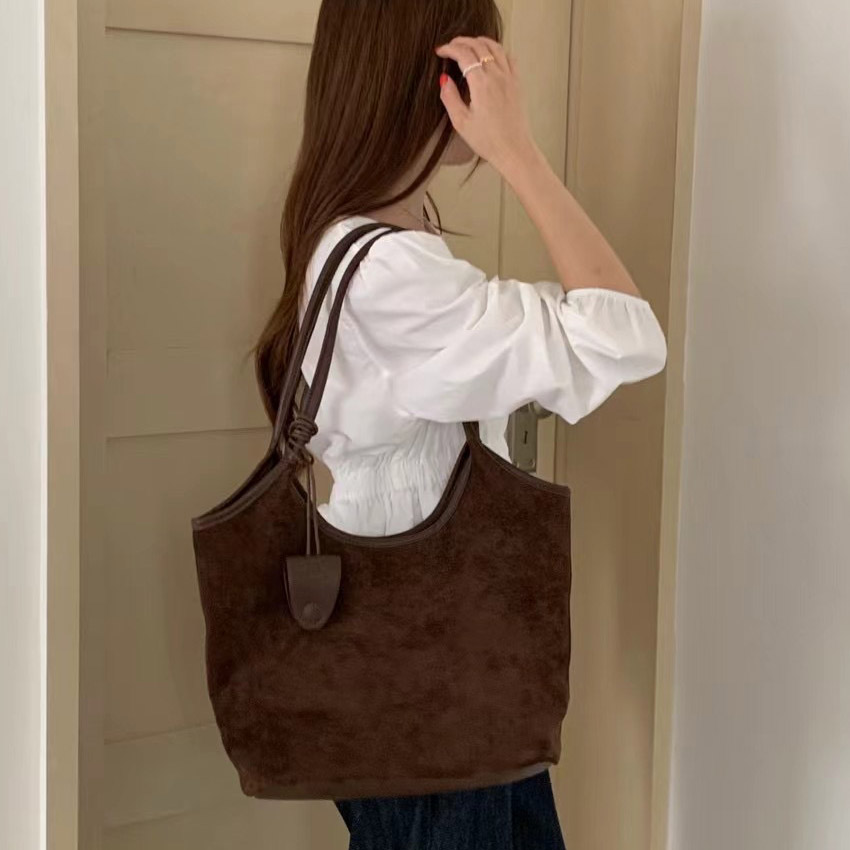 新款秋冬百搭女大容量托特包