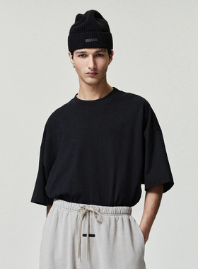 Fear of God Essentials 26春夏新品 SIGNATURE简约短袖T恤