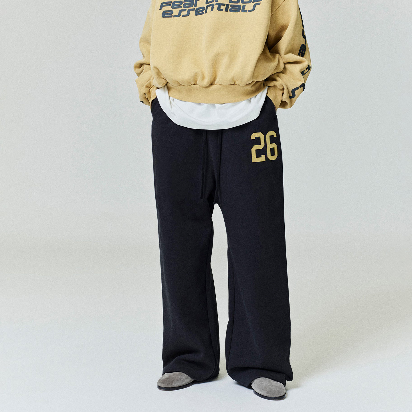 FOG Essentials 25FALL HOLIDAY 简约垂感休闲卫裤阔腿纯棉运动裤,男装,休闲裤,淘宝优惠券,粉丝福利购,淘宝优惠卷