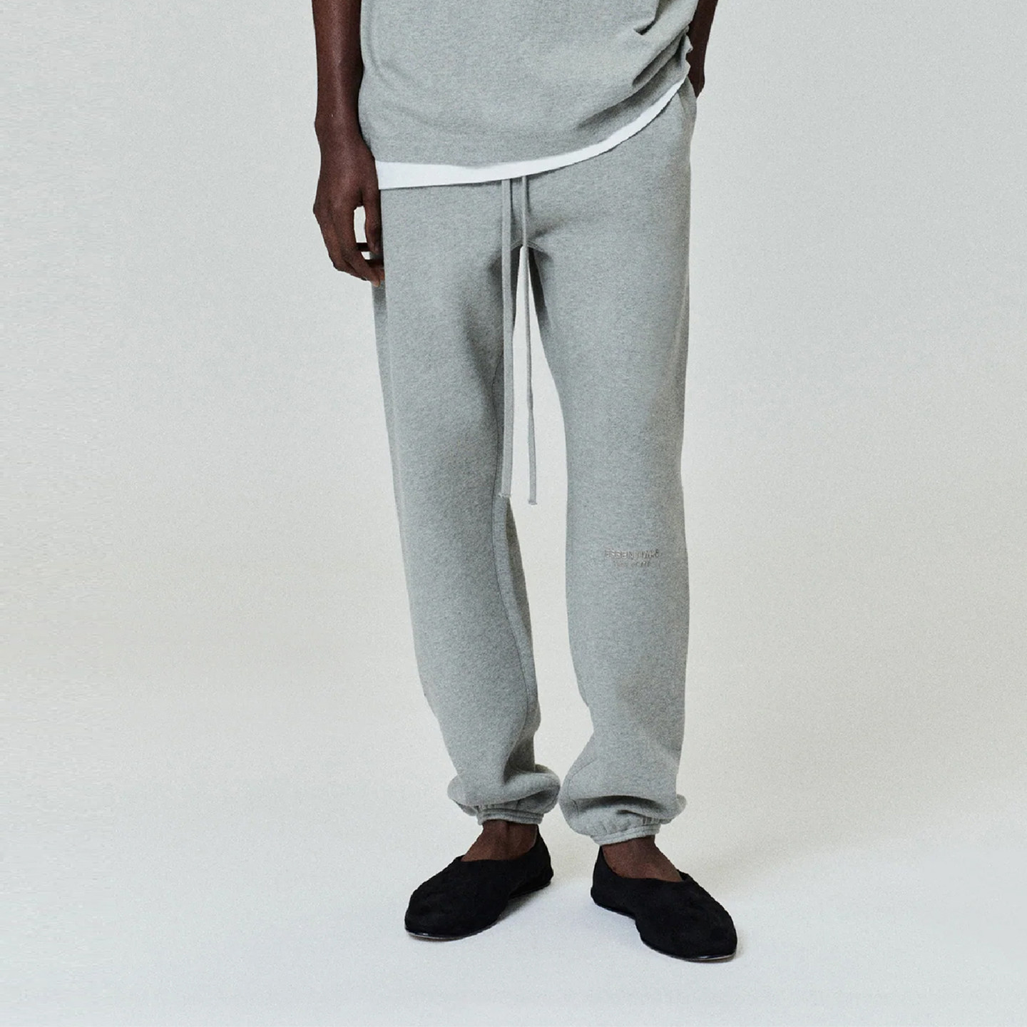 正品Fear of God Essentials  25 Drop 1 烫标印花束口休闲长裤