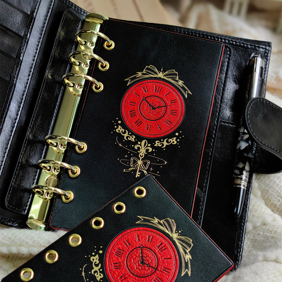 QY  爱丽丝真皮垫板分隔页枥木皮A5A6A7奇葩M5方方子A5手工索引