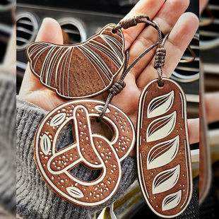 原创【麦香】可颂德国结法棍真皮手工手帐挂件装饰吊牌INS活页