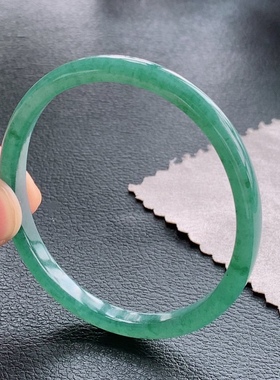 58圈天然蓝色翡翠叮当贵妃手镯16.78时尚女款百搭冰糯蓝水翡翠玉