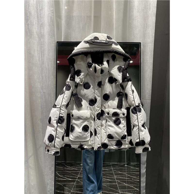 韩版时尚印花潮牌羽绒服女款2025冬季新款加厚波点圆点白鸭绒