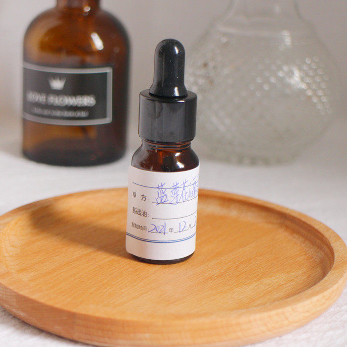 敏感肌~蓝莲花球藻精粹油10ml 抗敏修复保湿滋润芳疗师配方