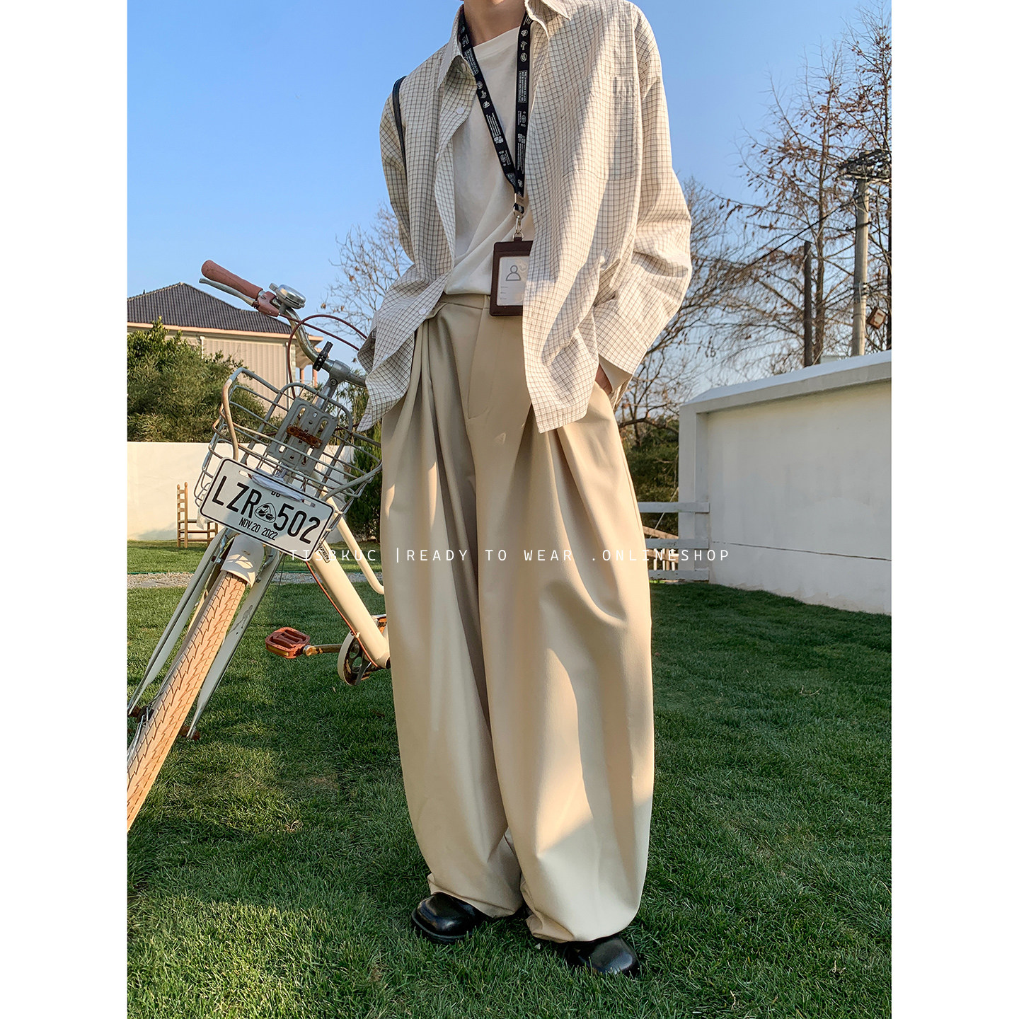 春日暖阳卡其宽松剪裁褶裥西裤,男装,西裤,淘宝优惠券,粉丝福利购,淘宝优惠卷