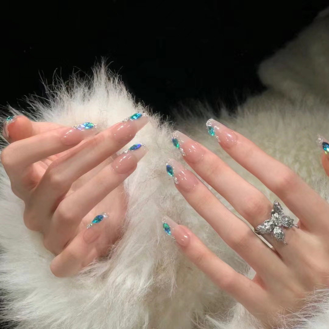 长款裸色孔雀蓝钻美甲穿戴甲清冷感气质美甲片成品假指甲片可拆卸
