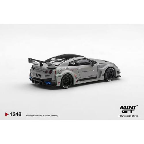 日产GTR35GT-RR合金宽体车模
