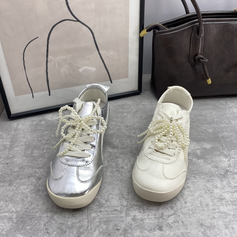 韩系珠子运动板鞋子平底德训鞋女