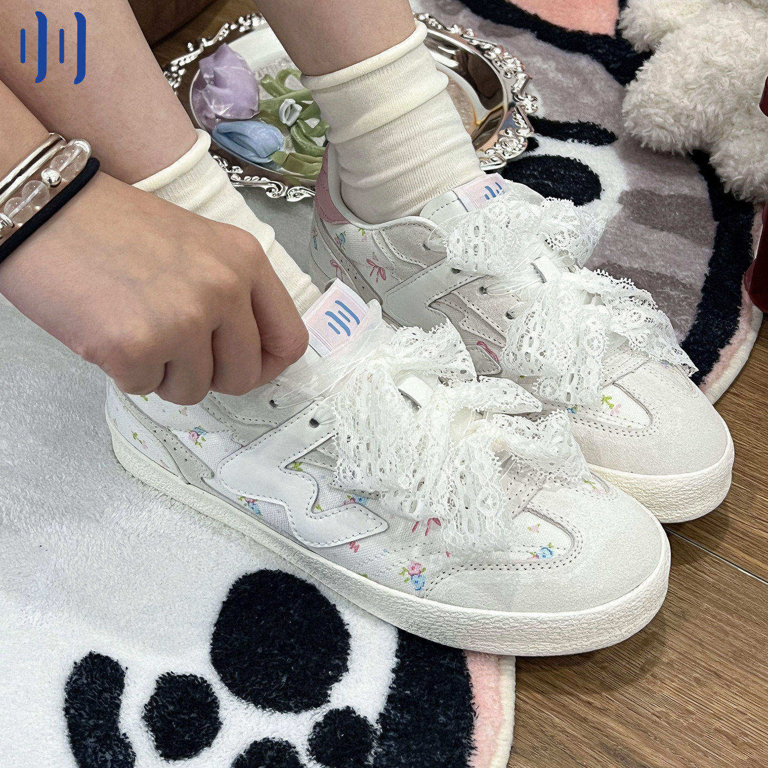 顽刻ollieskate小碎花配色翻毛皮W系列低帮男女国潮德训滑板鞋