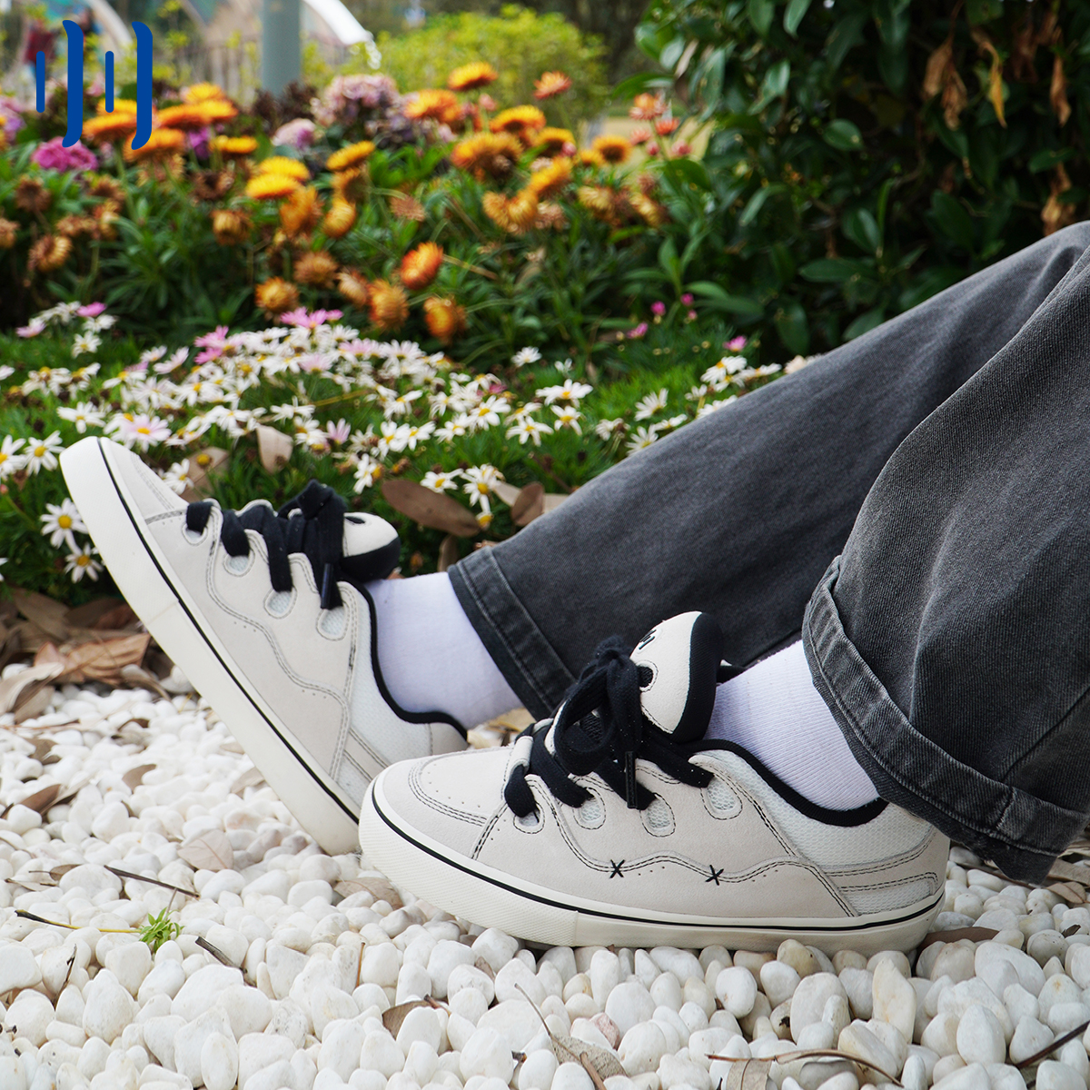 顽刻ollieskate面包鞋白色翻毛皮拼接秋冬BAKE男女国潮滑板鞋