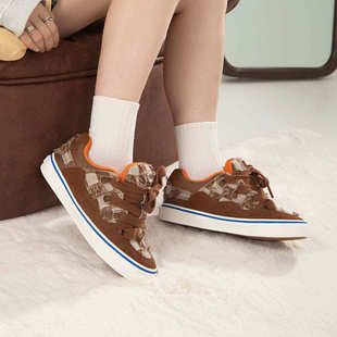 顽刻ollieskate面包鞋棕色小香风翻毛皮帆布拼接BAKE男女滑板鞋