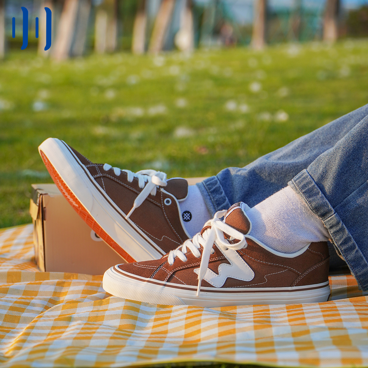 顽刻ollieskate咖色春季校园风W系列翻毛皮帆布拼男女国潮滑板鞋
