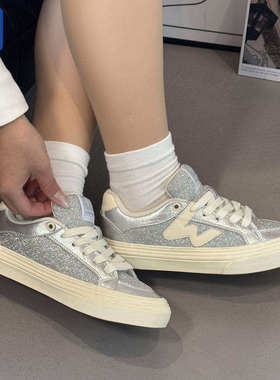 顽刻ollieskate银色小香风Y2k复古冬季校园风W系列男女国潮滑板鞋