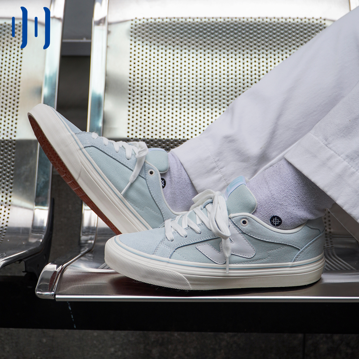 顽刻ollieskate冰蓝色春季校园风W系列翻毛皮帆布男女国潮滑板鞋