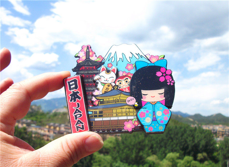 WORLD TRAVEL COMMEMORATIVE FRIDGE MAGNET JAPAN MOUNT FUJI BODHIDHARMA KIMONO DOLL WOODEN DOUBLE SOUVENIR