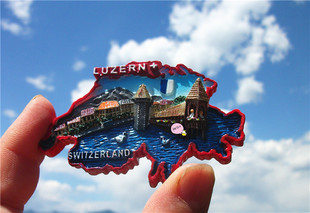 瑞士当地购买冰箱贴  卢塞恩 琉森 LUZBRN 卡贝尔桥 地图形