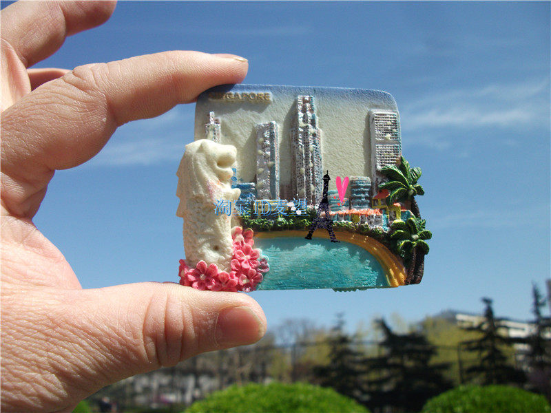 WORLD TRAVEL COMMEMORATIVE FRIDGE MAGNET SINGAPORE GLOW-IN-THE-DARK MERLION SUPER SINAGPORE