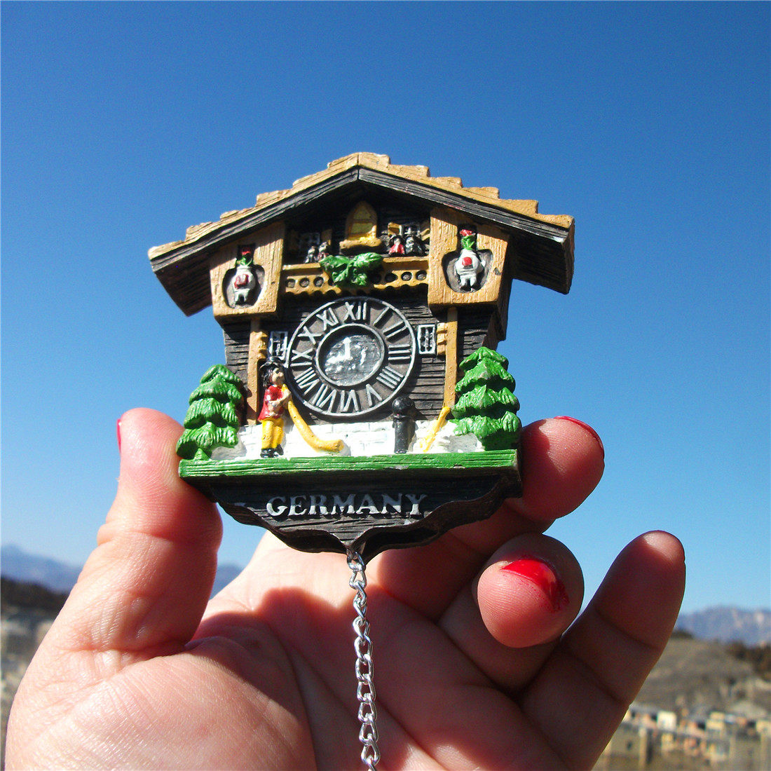 GERMAN LOCAL FRIDGE MAGNET GERMANY SYMBOL OF THE BLACK FOREST CUCKOO CLOCK PENDANT GERMANY SOUVENIRS