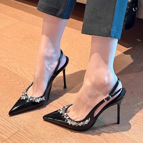 包头凉鞋女2025春新款仙女漆皮高跟鞋细跟尖头水钻法式气质单鞋黑