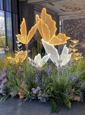 发光蝴蝶橱窗装饰美陈摆件T台路引吊顶挂件户外铁艺美陈布置道具