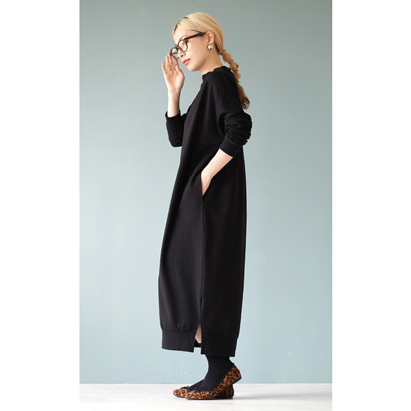 日单条纹圆领套头长款卫衣女款