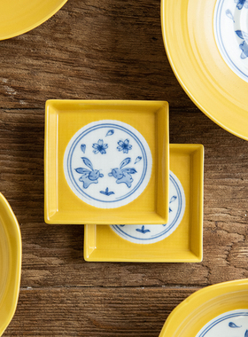 日本进口明黄色樱花兔子陶瓷餐具甜品盘深盘菜盘六角汤盘蘸料碟