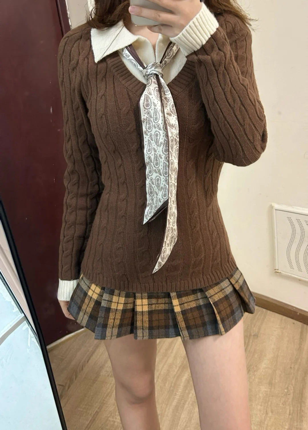 复古女秋冬新款咖色针织假两件毛衣叠穿校供感咖色格裙学院风套装