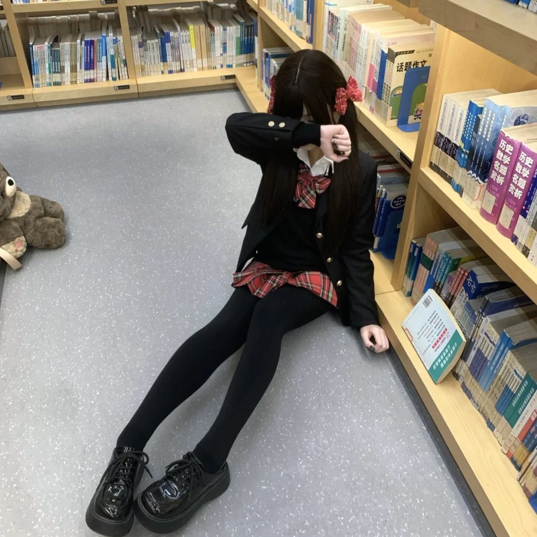 日系学院风JK制服女冬季黑色三扣西装叠穿黑色套头毛衣校供感套装