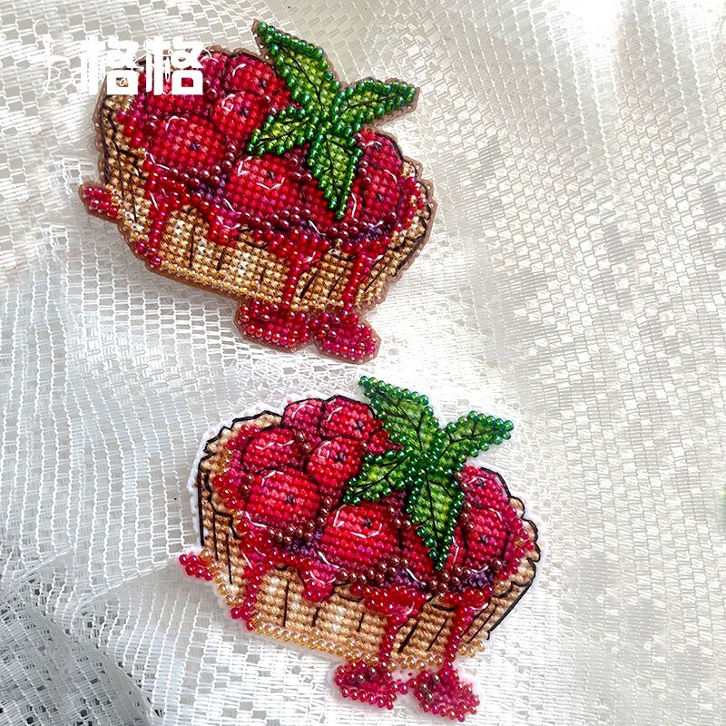 十格格十字绣法国DMC绣线套件2026新款 珠绣 草莓塔 冰箱贴