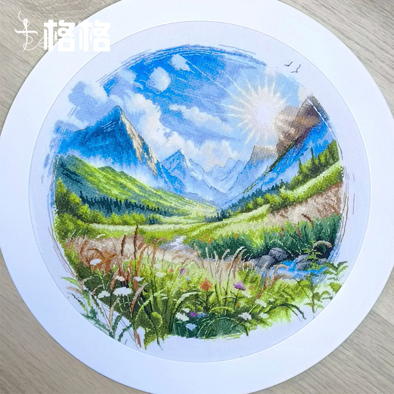 十格格 十字绣2025新款 提供saga PDF 五幅圆形风景系列 晨曦山峰
