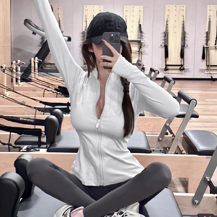 白色修身速干衣女春季2026新款立领外套同款运动瑜伽服上衣