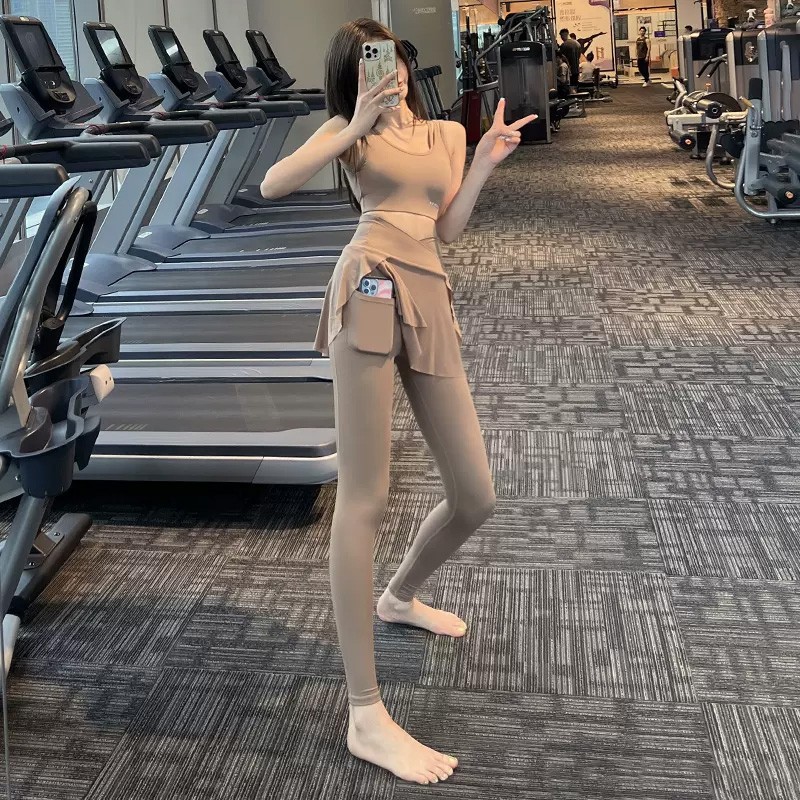 胖mm瑜伽裤女春秋假两件裙裤高腰跑步大码运动打底裤健身服套装