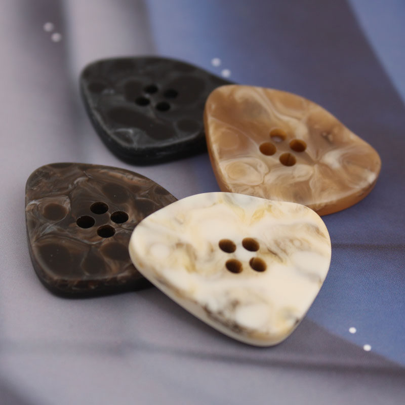 不规则三角形四眼装饰大衣风衣外套呢绒大理石纹树脂纽扣扣子时装,居家布艺,纽扣,淘宝优惠券,粉丝福利购,淘宝优惠卷