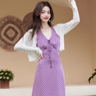 精美法式 韩式 气质紫色v领波点挂脖连衣裙海边度假漂亮绝美收腰a字