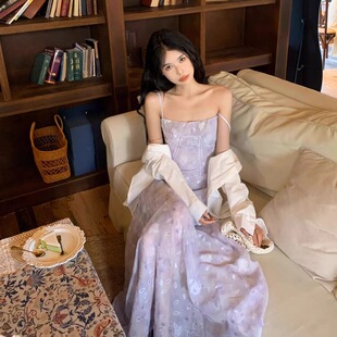 精美法式 韩式 氛围感海边度假沙滩长裙温柔绝美露背吊带连衣裙仙女