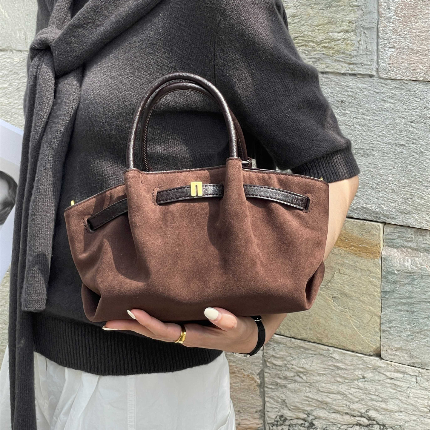 洋气手提凯莉磨砂皮斜挎包小方包