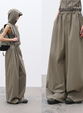 半圆原创设计女装2026春[运动]宽松休闲不对称大摆量机能风伞裤女